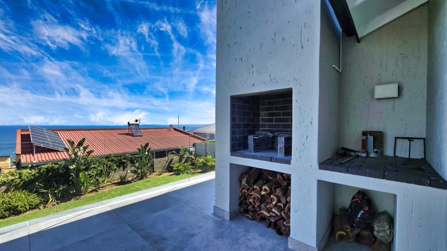 3 Bedroom Property for Sale in Dana Bay Western Cape